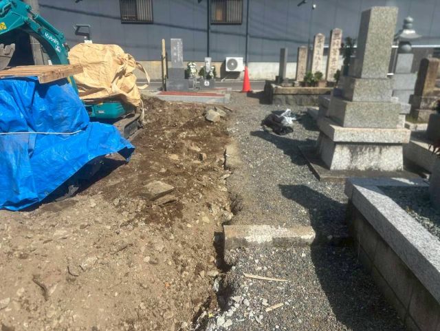 桑名市佛眼院　永代供養墓工事　⑰無縁塚解体